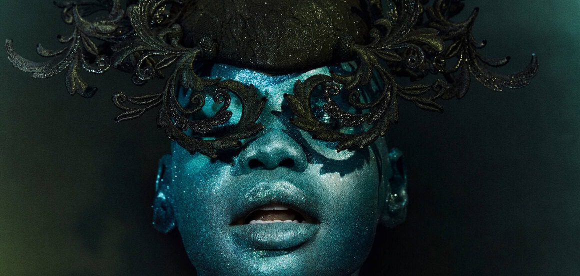 コレクション LOVELY MAGAZINE / 10th issue 10curates - 10 Magazine USA